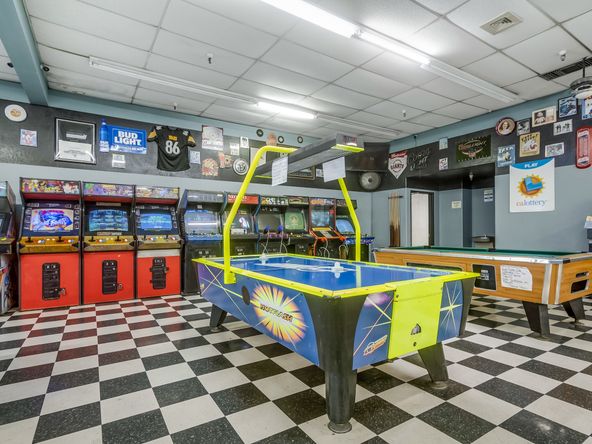 Highly Established Turn Key Pizza Planet-Video World in Selma, CA: 1900 Floral Ave, Selma, CA 93662